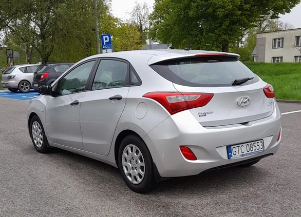 Hyundai I30 cena 19000 przebieg: 305470, rok produkcji 2013 z Gniew małe 301